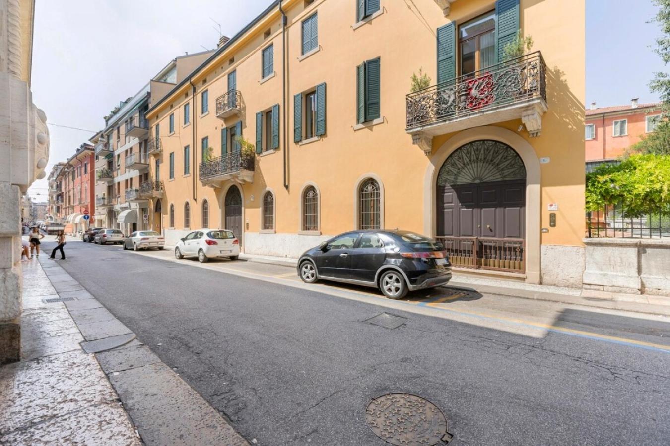 Apartamento Manin Grand House Verona Exterior foto